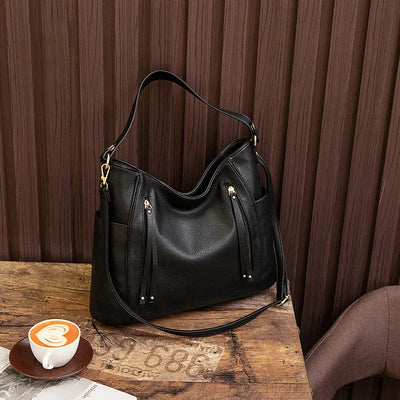 Victoria's Elegance | Luxurious Leather Bag